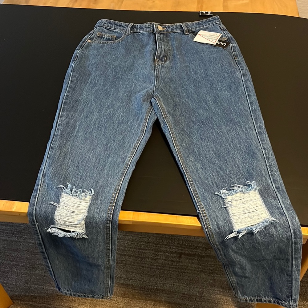 Tall classic high rise distressed mom jean in vintage blue